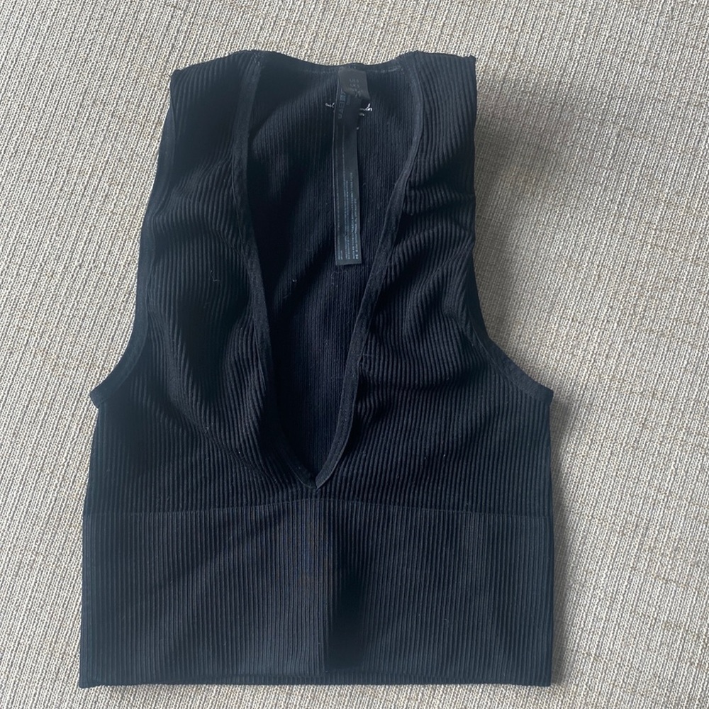 Urban Outfitters Out From Under Hailey Seamless Plunge Bra Top